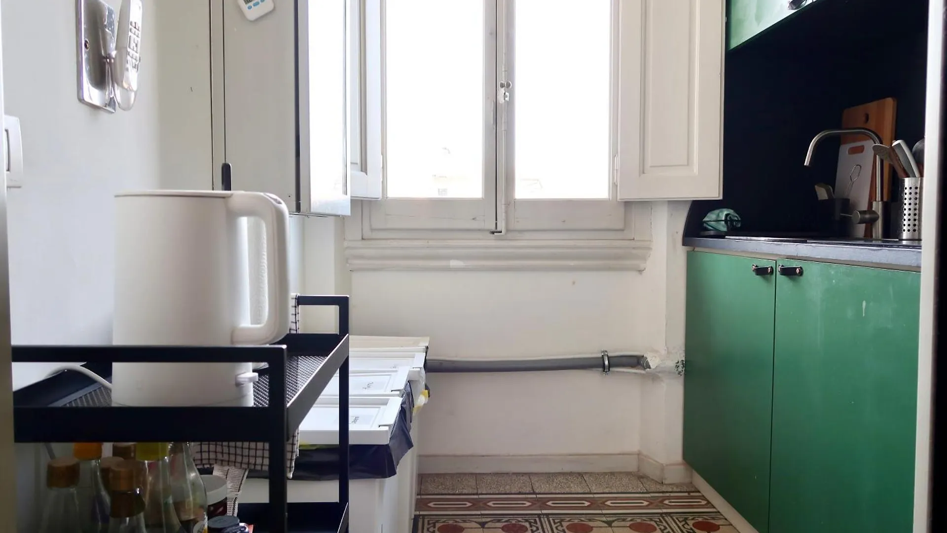 Cozy Esthers Room T With Balcony Florence Italy
